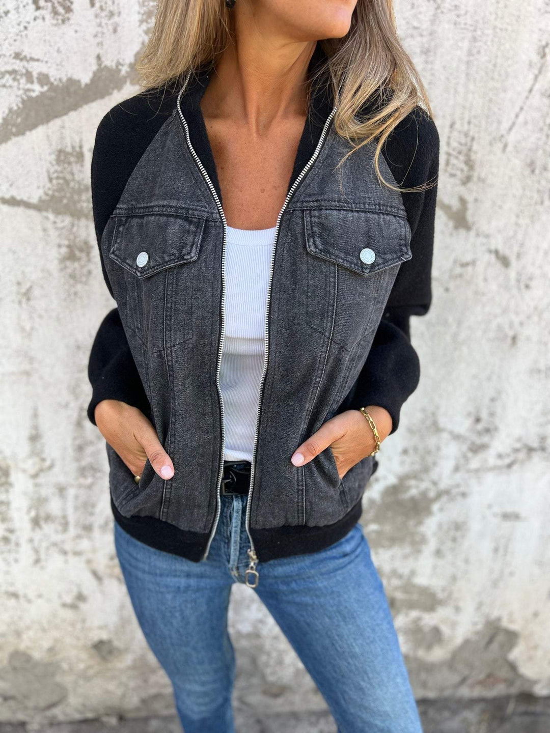 Zoe™ - Stylish Denim Jacket